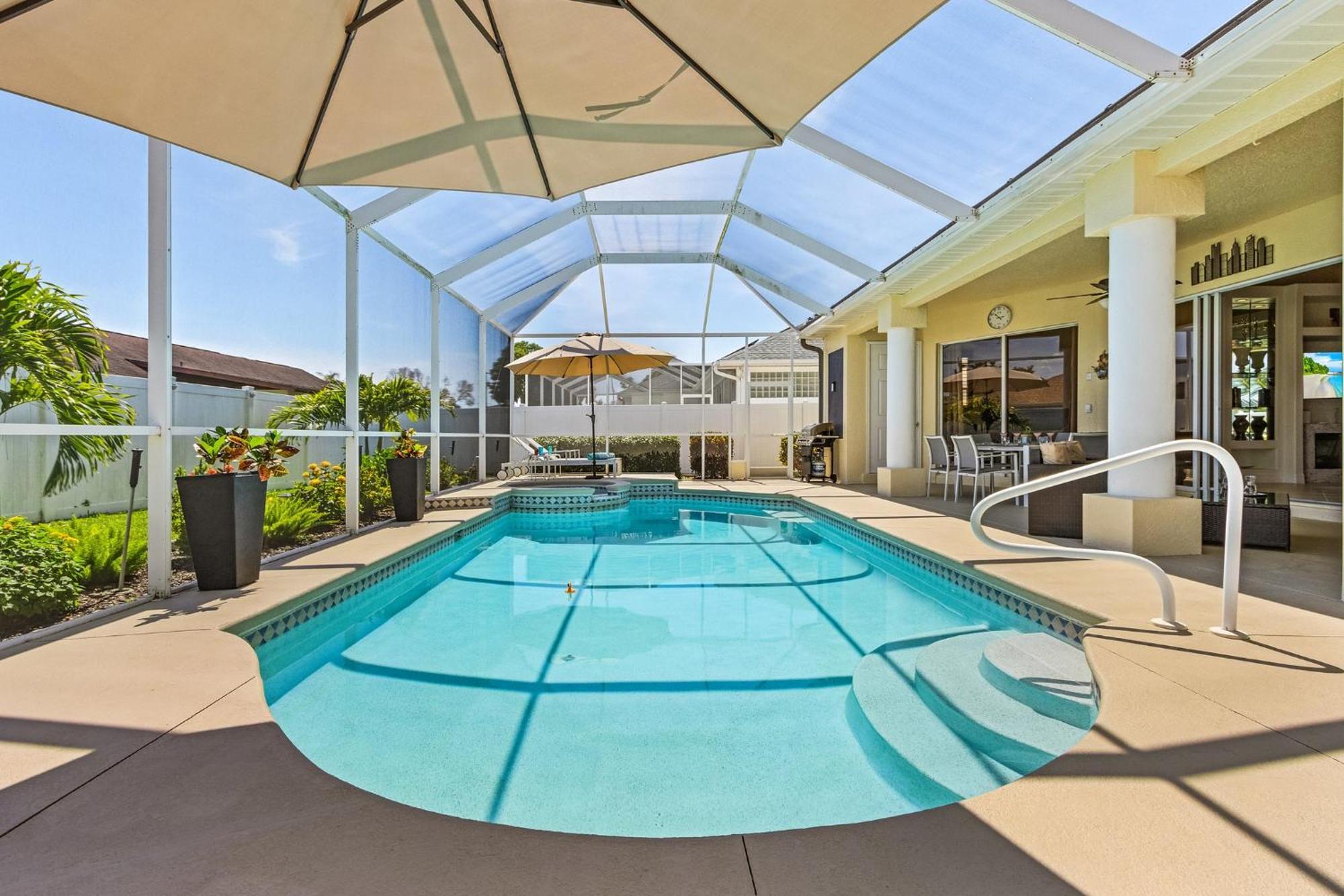 Villa-Haze, Lots Of Privacy, Solar & Electric Heated Pool And Spa Кейп-Корал Экстерьер фото